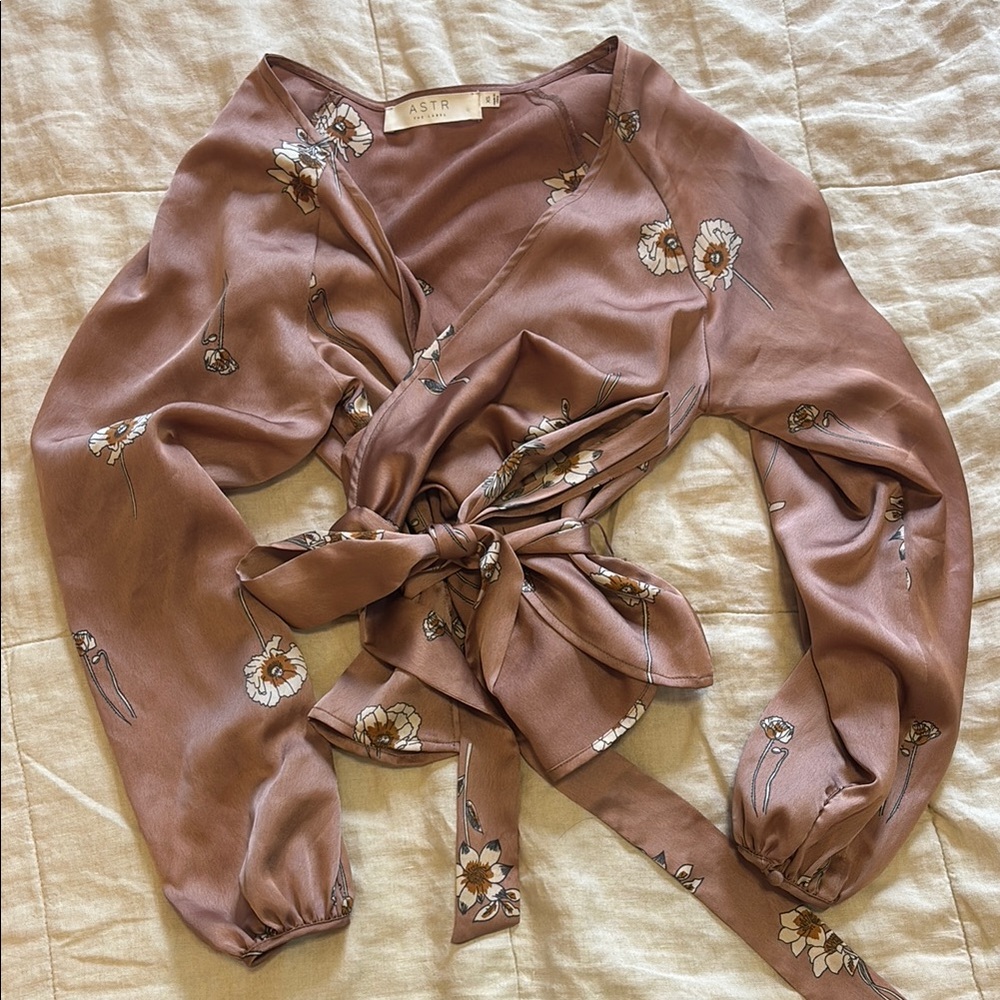 Astr Mauve Floral Tie Blouse